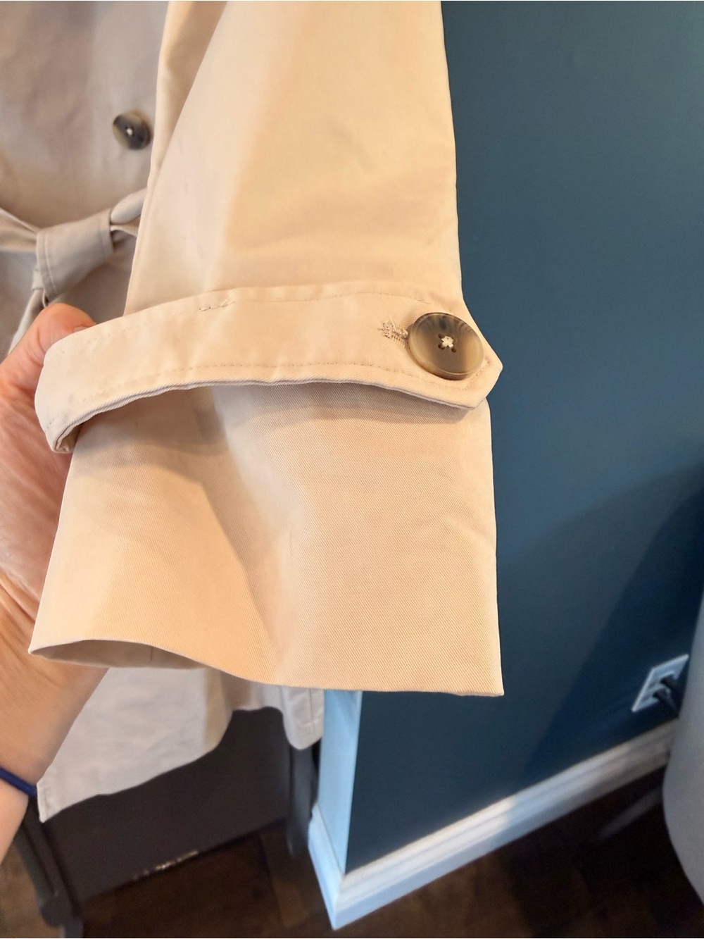 Ever New Cream Double-Breasted Trench Coat with Tie Waist - Picture 4 of 7